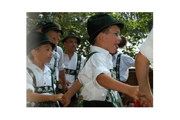 veranstaltung: abgesagt: Sommerfest vom Trachtenverein d`Holzar im Weidach